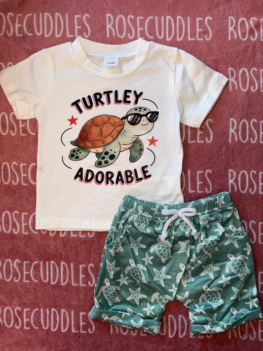 Turtley Adroable Shorts Set