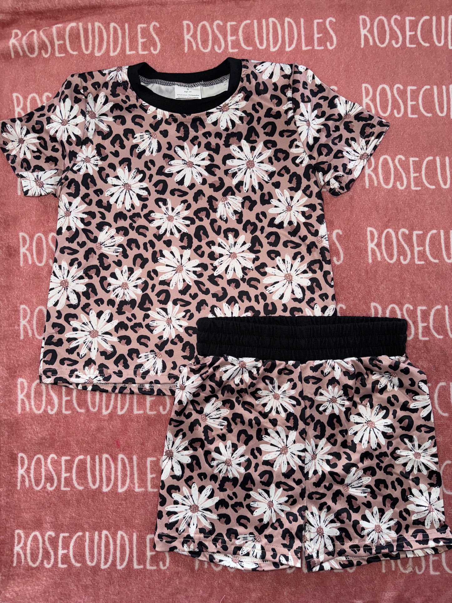 Leopard Daisy Slouchy Set